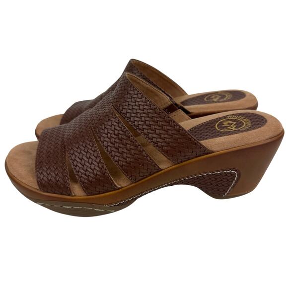 WHITE MOUNTAIN VALORA FAUX LEATHER HEELED SANDALS‎ IN BROWN NWOB SIZE 8.5M - Picture 6 of 13